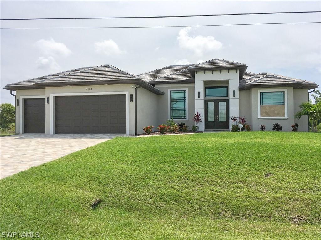 703 NW 36th Pl., Cape Coral, FL 33993