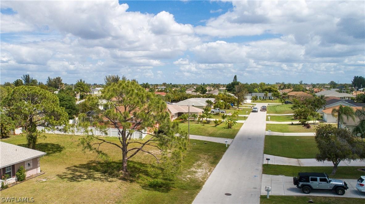 1225 SW 36th St., Cape Coral, FL 33914