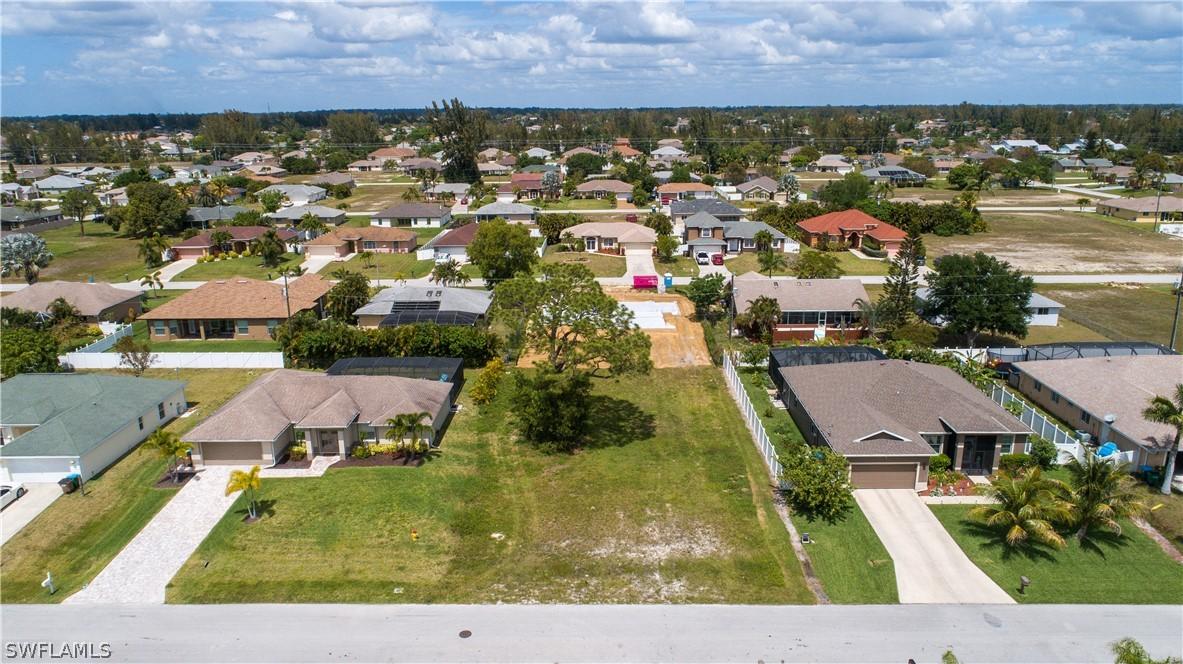 1225 SW 34th St., Cape Coral, FL 33914