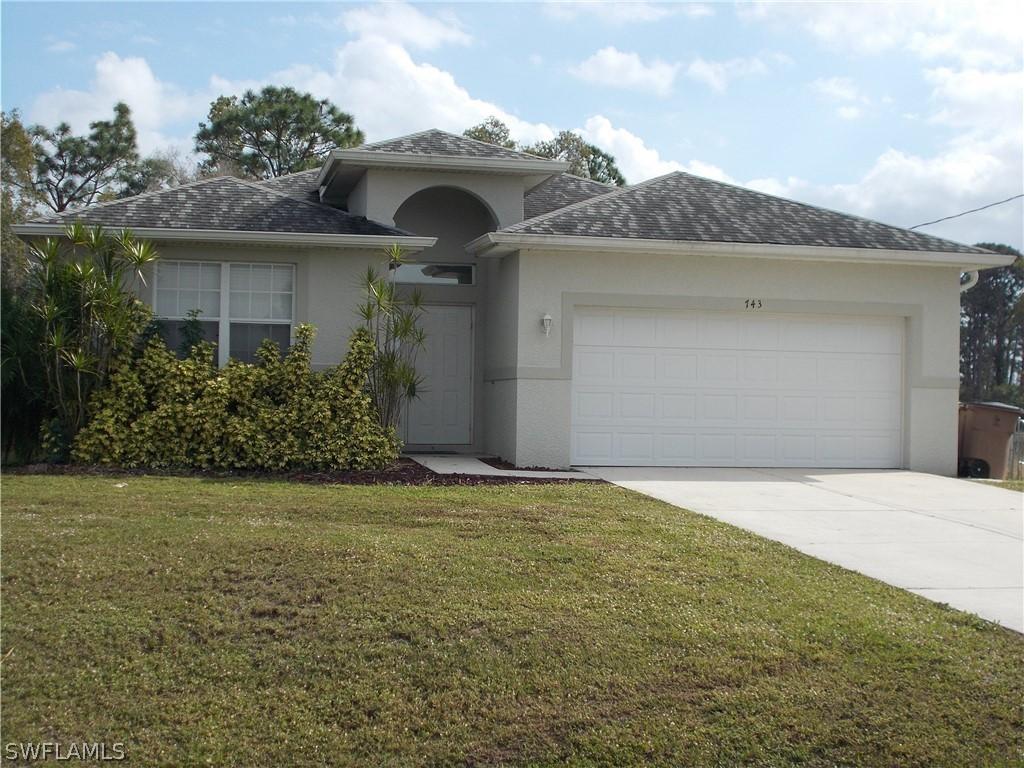 743 Ashley Rd., Lehigh Acres, FL 33974