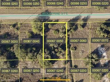 814 Wolverine St., Lehigh Acres, FL 33974