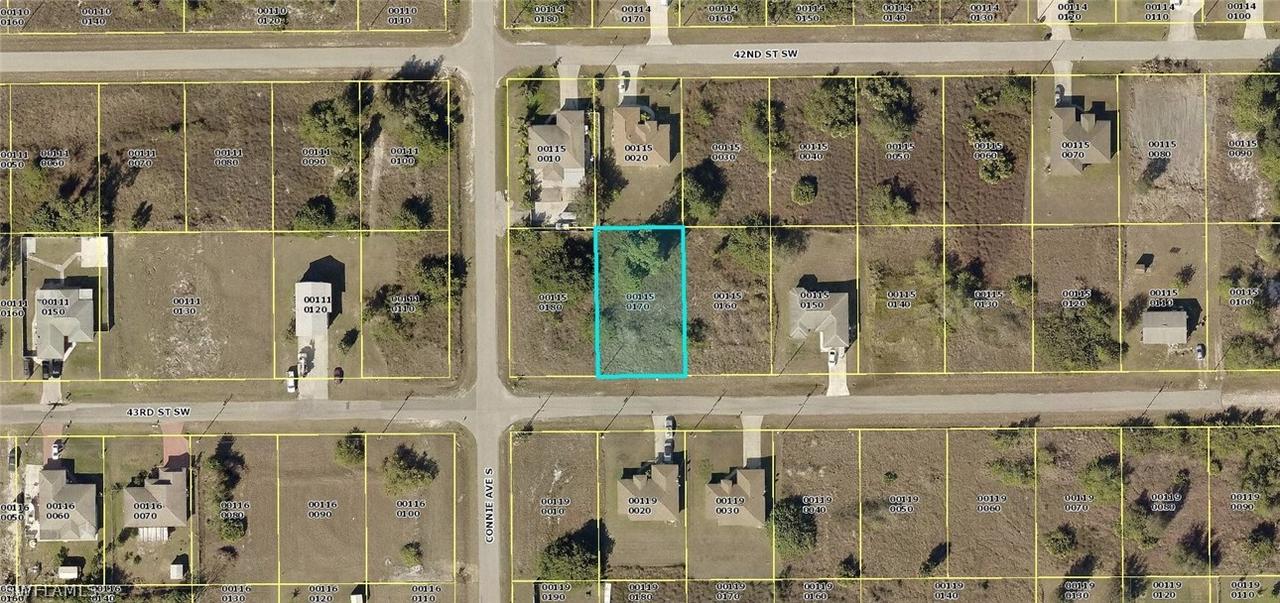 2516 43rd St., Lehigh Acres, FL 33976