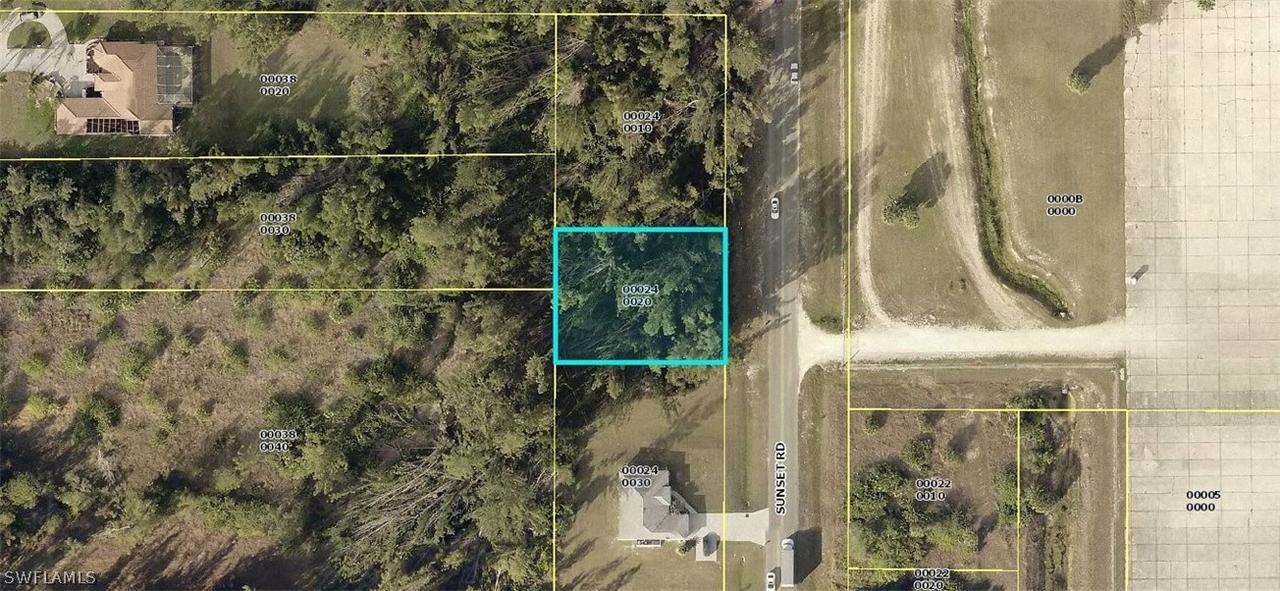 3991 Sunset Rd., Lehigh Acres, FL 33971