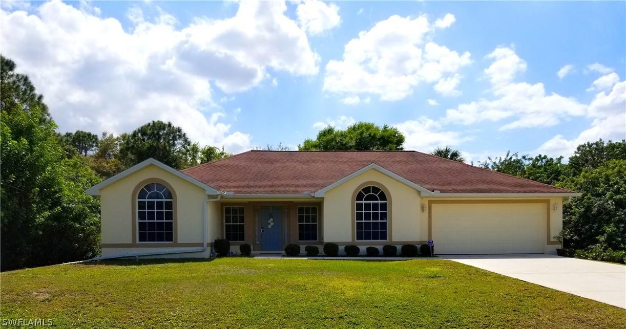 2711 7th St., Lehigh Acres, FL 33976