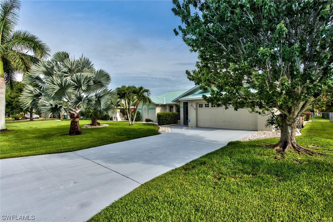 539 SE 35th Ter., Cape Coral, FL 33904