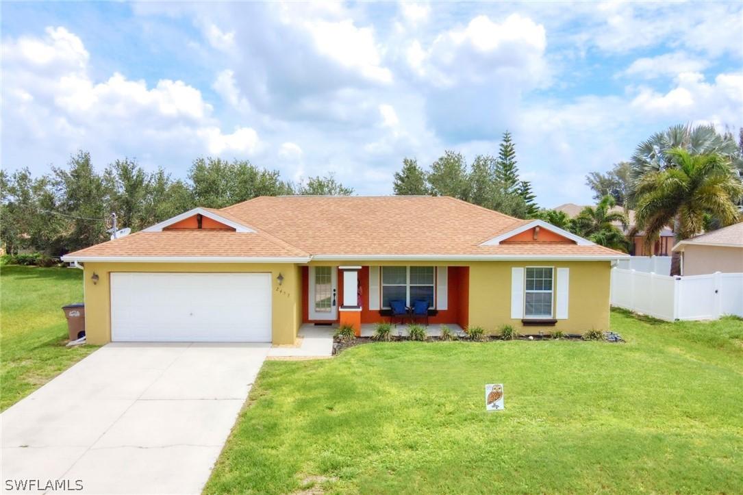 2453 NW 8th Ter., Cape Coral, FL 33993