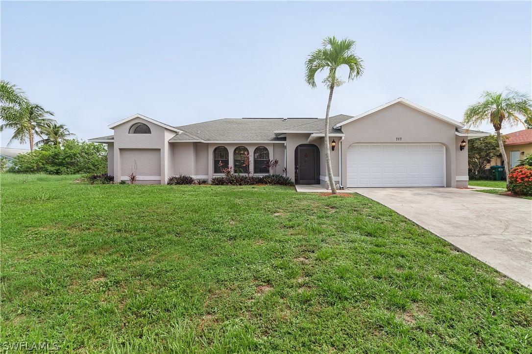 717 SW 39th Ter., Cape Coral, FL 33914