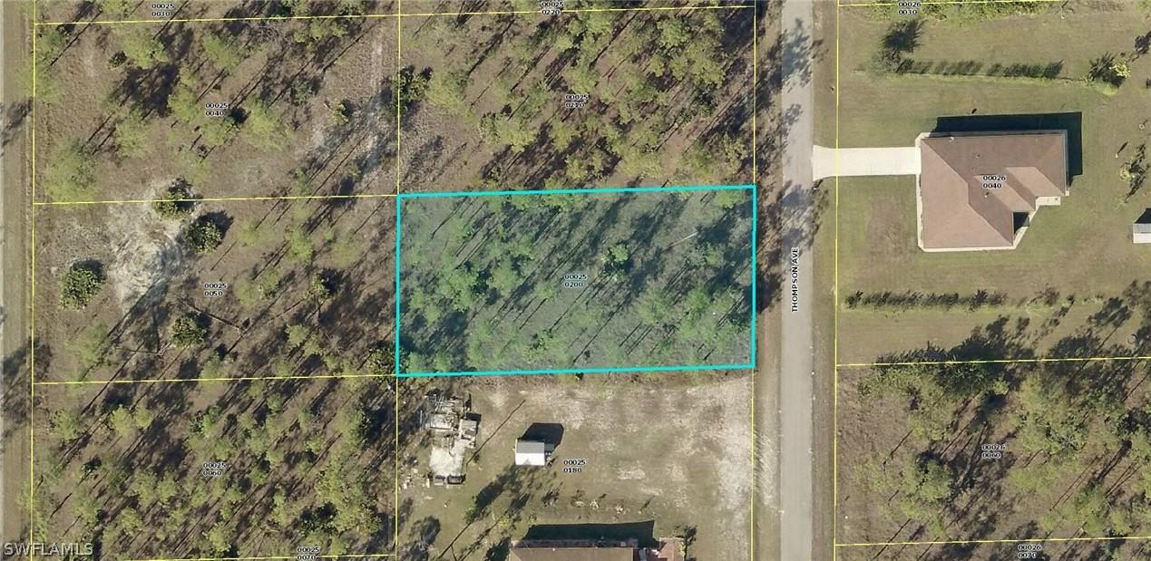 1415 Thompson Ave., Lehigh Acres, FL 33972