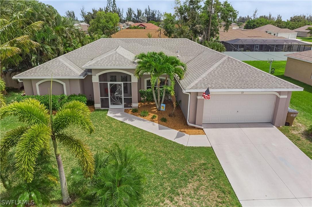 627 SW 24th St., Cape Coral, FL 33991