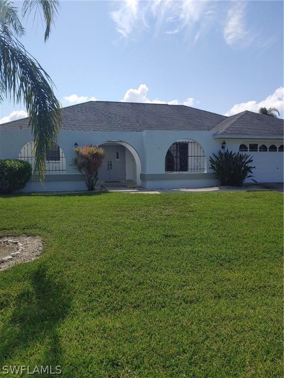 527 SE 20th Ct., Cape Coral, FL 33990