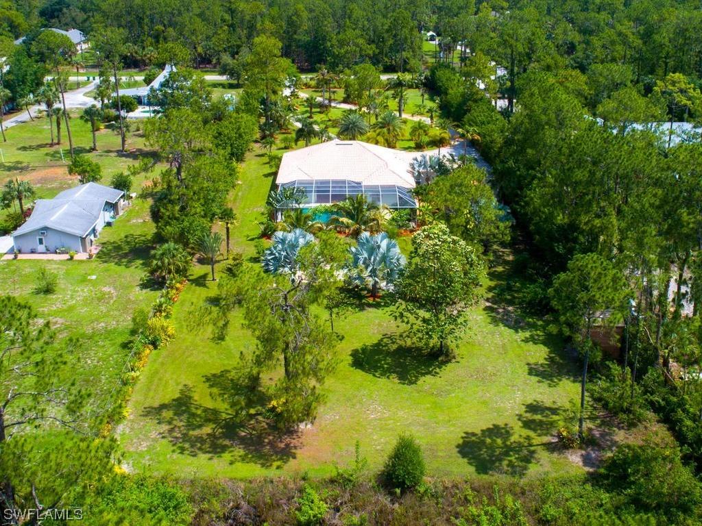 4380 7th Ave., Naples, FL 34119