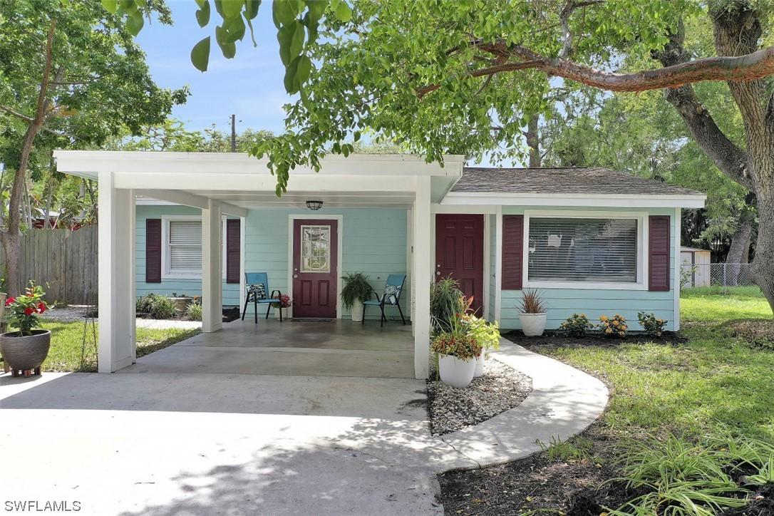 3950 Luverne St., Fort Myers, FL 33901