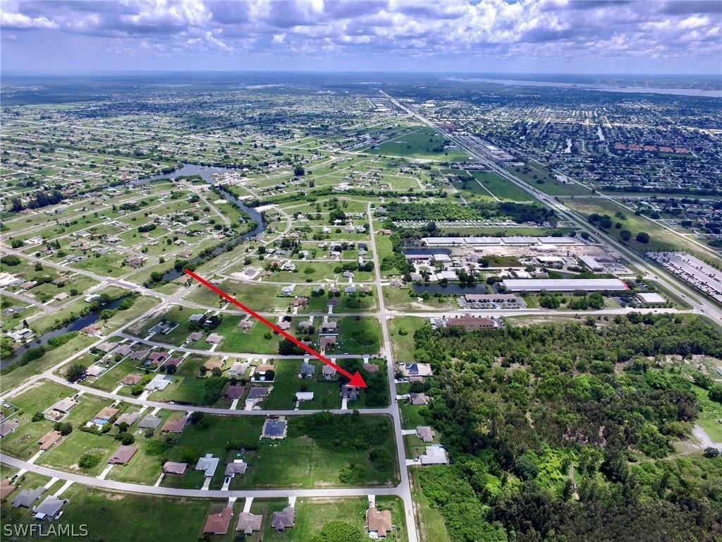 431 NE 1st Pl., Cape Coral, FL 33909