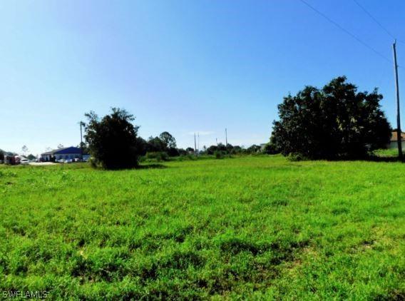 333/335 Gilbert Ave., Lehigh Acres, FL 33973