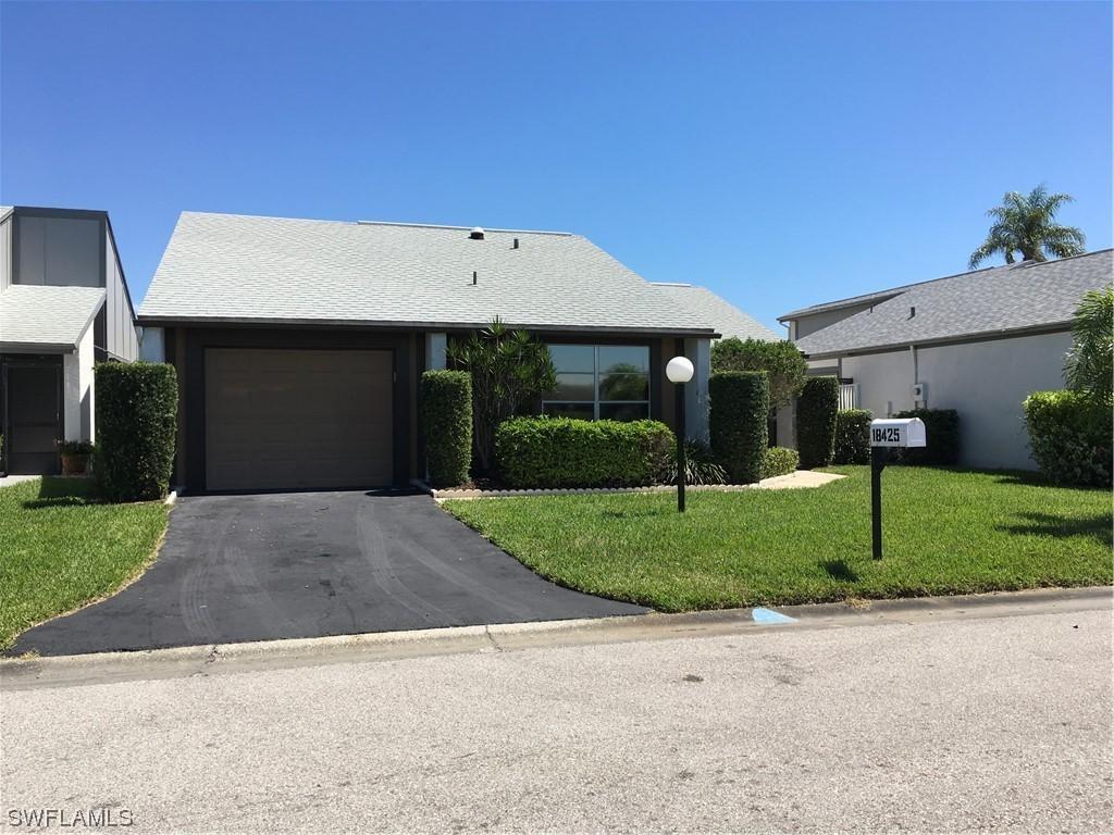 18425 Orangecrest Ct., Lehigh Acres, FL 33936