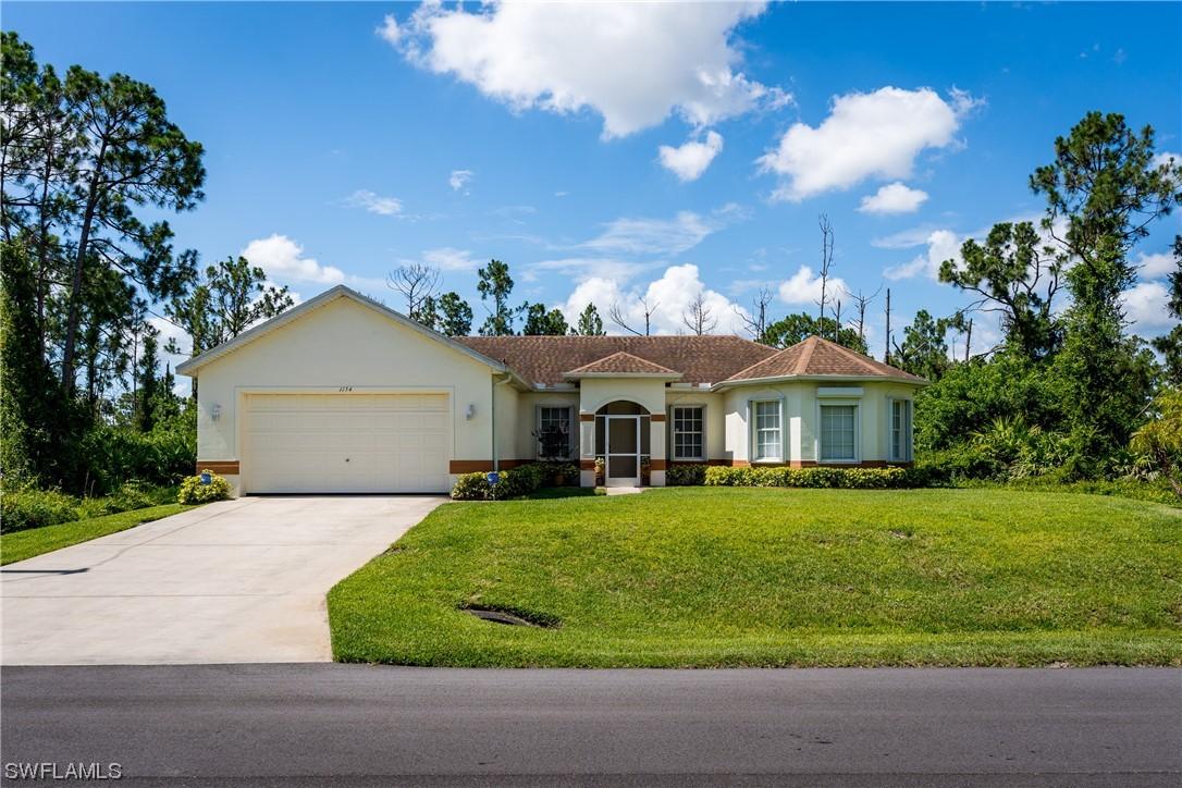 1154 Damen St., Lehigh Acres, FL 33974
