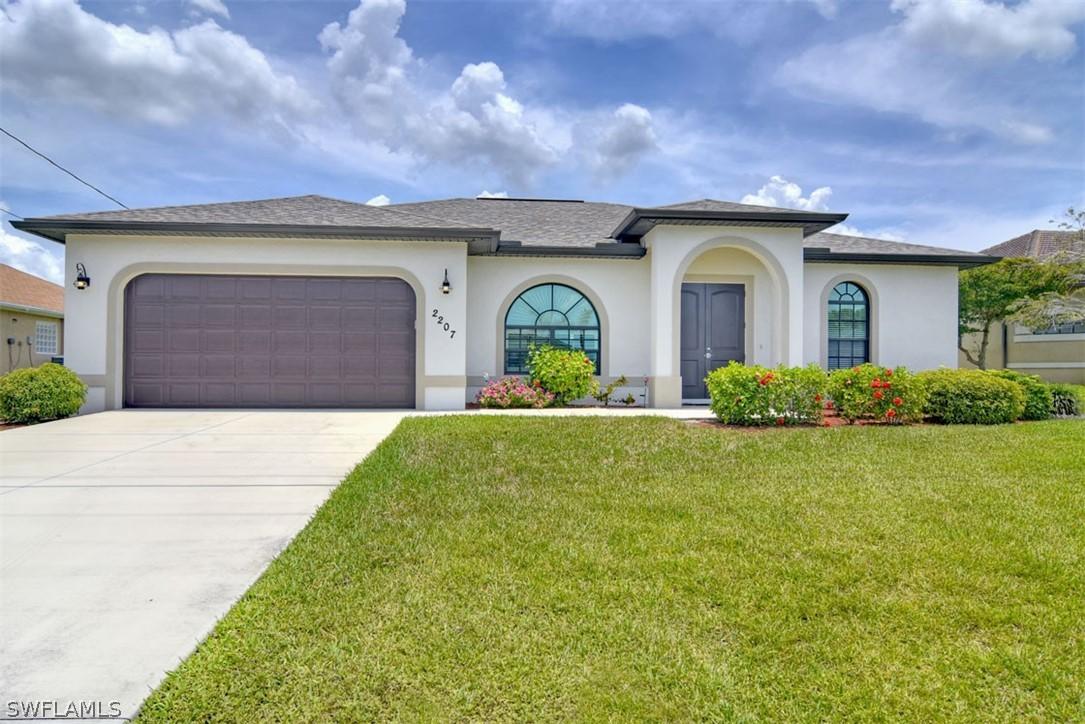 2207 SW 25th St., Cape Coral, FL 33914