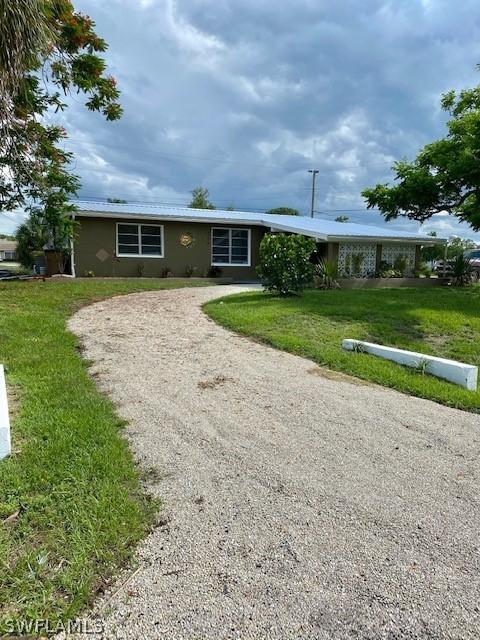 306 Oregon Rd., Lehigh Acres, FL 33936
