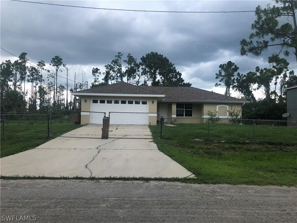 1255 Edmund St., Lehigh Acres, FL 33974
