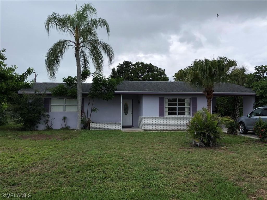 17 Illinois Rd., Lehigh Acres, FL 33936