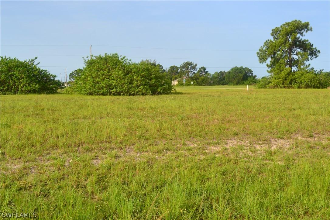 1728 NW 16th Ter., Cape Coral, FL 33993