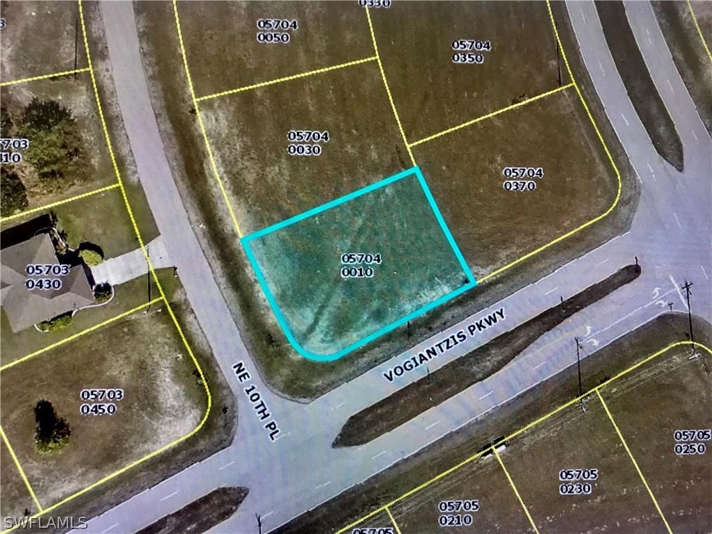 3805 NE 10th Pl., Cape Coral, FL 33909