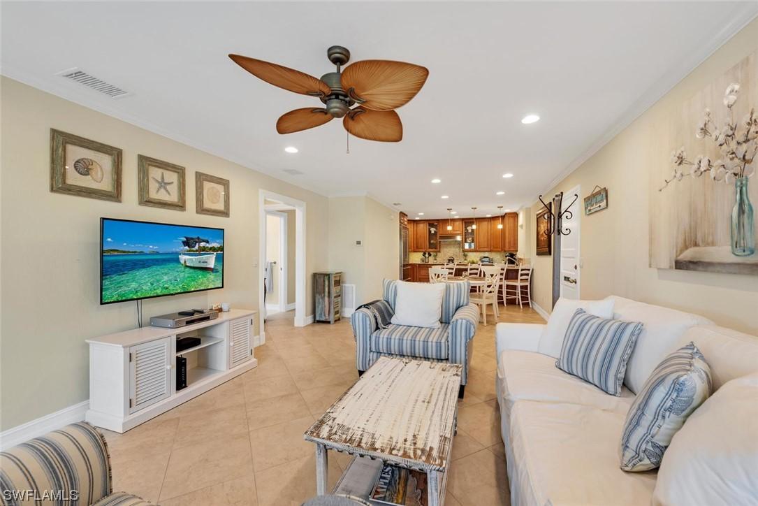 227 3rd Ave., Naples, FL 34102