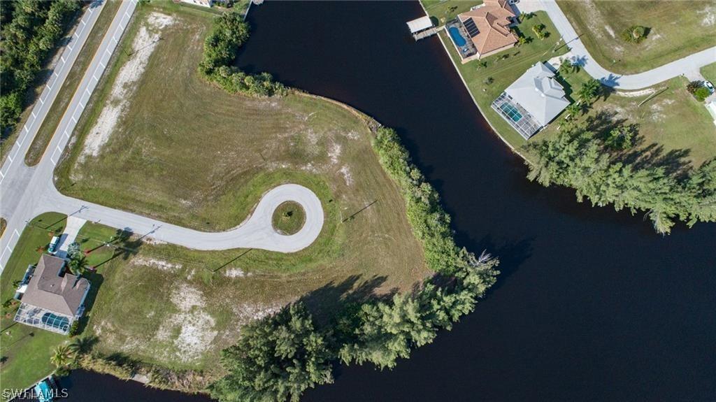 3907 NW 19th St., Cape Coral, FL 33993