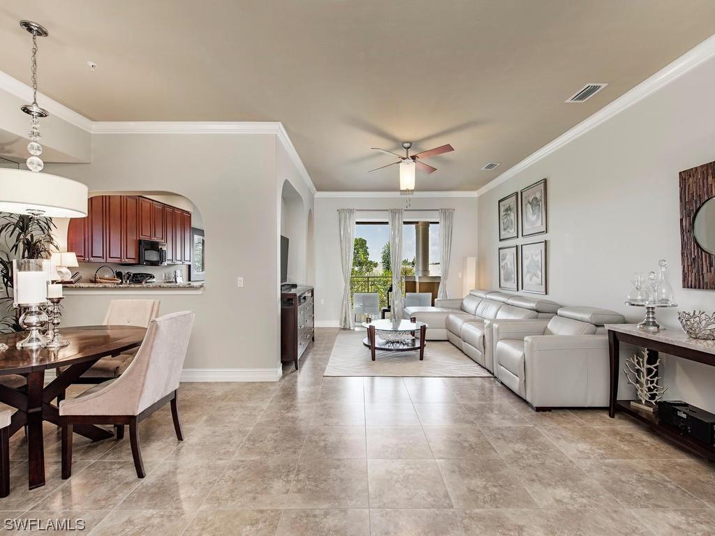 850 6th Ave. #303, Naples, FL 34102