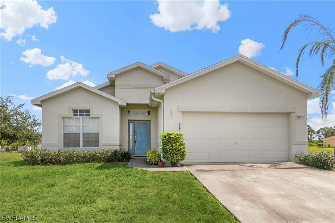 3902 17th St., Lehigh Acres, FL 33976