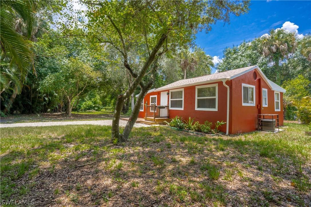 246 Delray Ave., Fort Myers, FL 33905