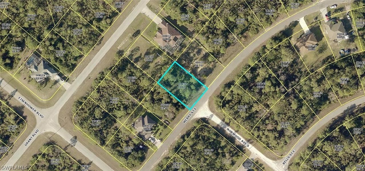 1021 Merry St., Lehigh Acres, FL 33974