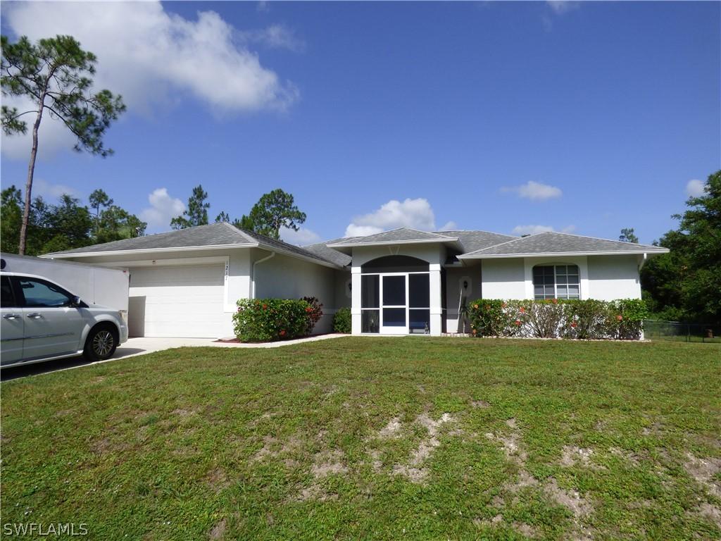 1217 Cleveland Ave., Lehigh Acres, FL 33972