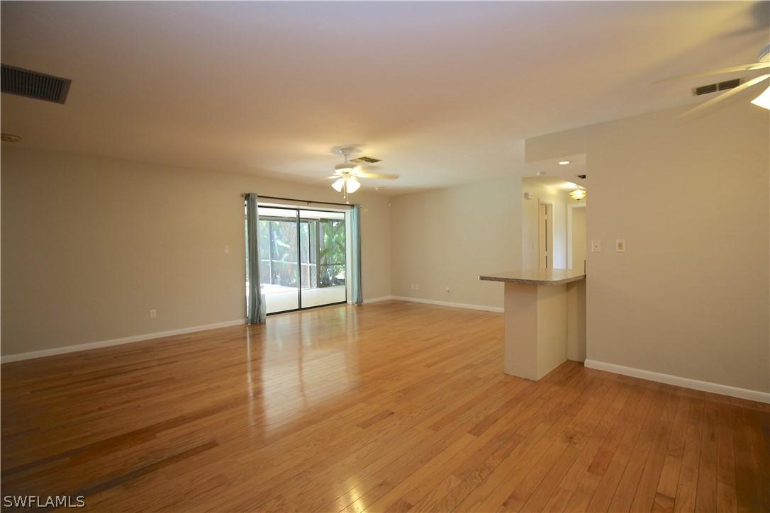 930 SE 1st Pl., Cape Coral, FL 33990