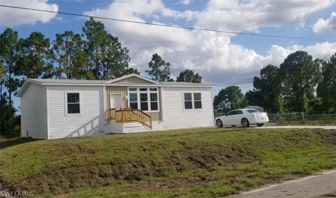 3305 4th St., Lehigh Acres, FL 33976