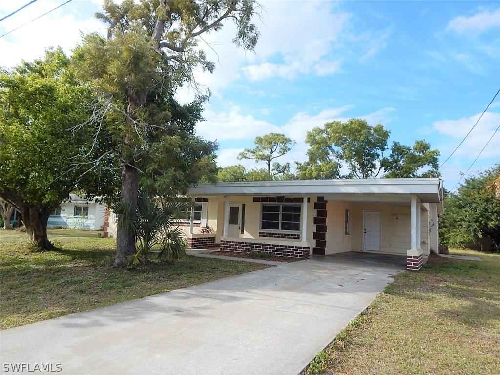 1103 NE Pine Island Ln., Cape Coral, FL 33909