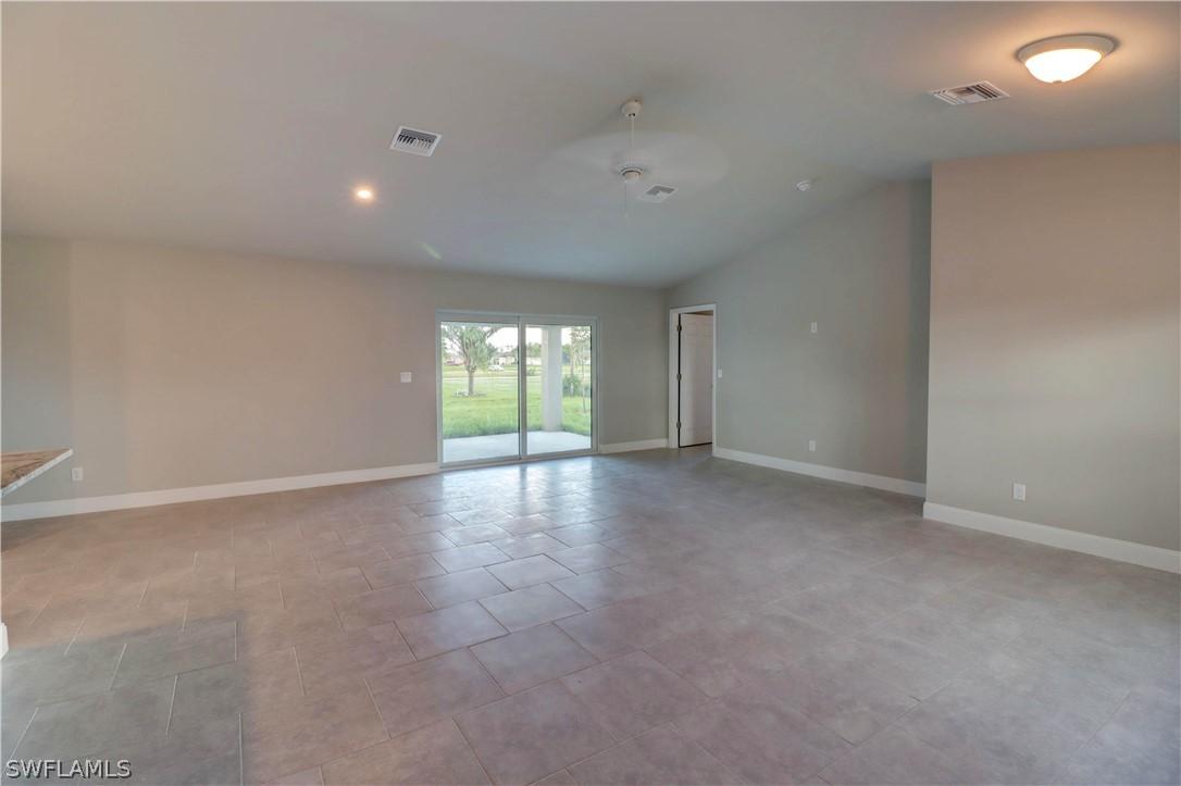 209 NW 11th St., Cape Coral, FL 33993