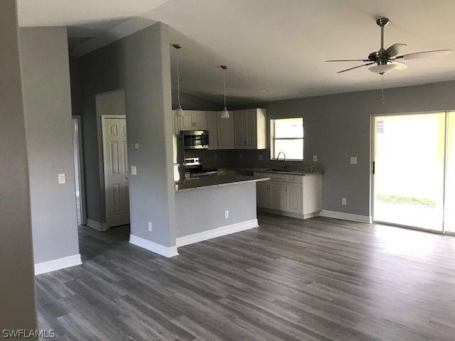 4205 15th St., Lehigh Acres, FL 33976