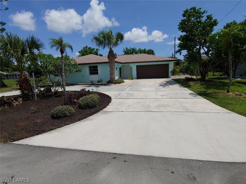 230 SE 44th Ter., Cape Coral, FL 33904
