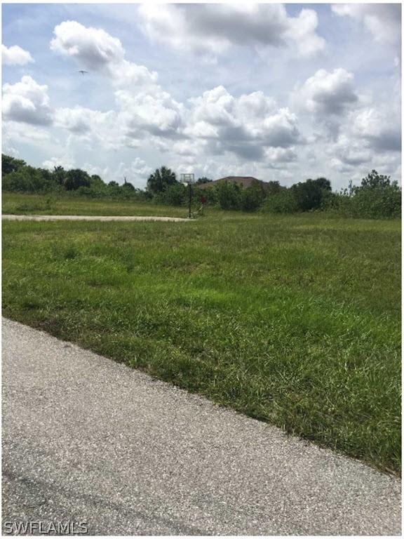 1321 NE 19th Ter NE 19th Ter., Cape Coral, FL 33909