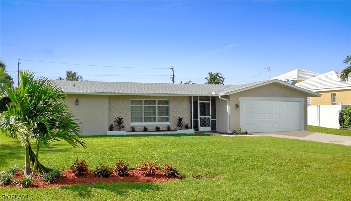 1906 SE 39th Ter., Cape Coral, FL 33904
