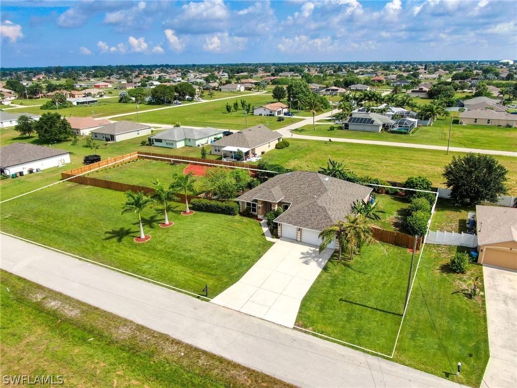 1223 NW 11th Ter., Cape Coral, FL 33993