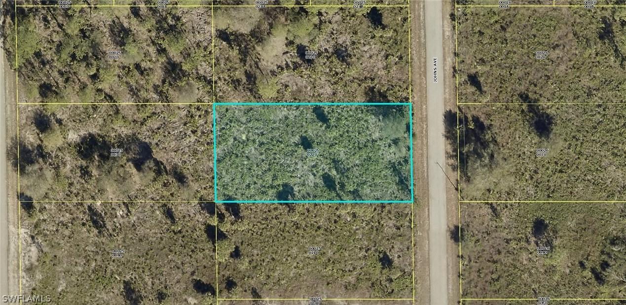 619 Johns Ave., Lehigh Acres, FL 33972