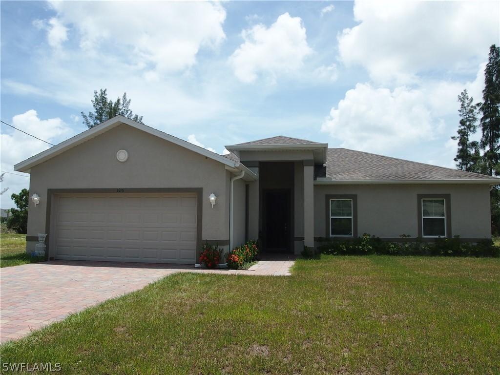1915 SW 8th Ct., Cape Coral, FL 33991