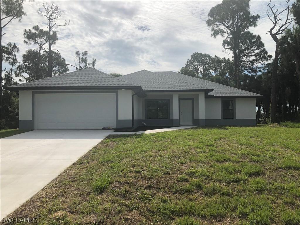 1012 Calvin Ave., Lehigh Acres, FL 33972