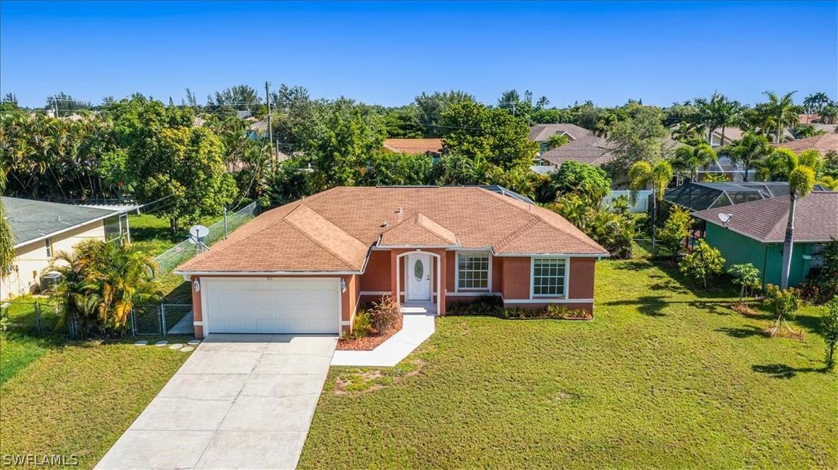 511 SE 25th Ln., Cape Coral, FL 33904
