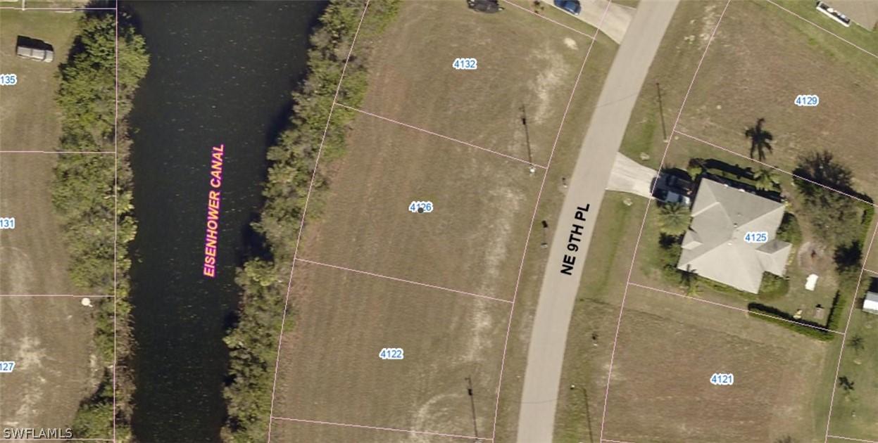 4126 NE 9th Pl., Cape Coral, FL 33909