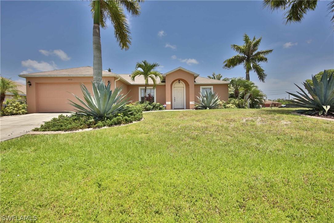 303 NW 2nd Pl., Cape Coral, FL 33993