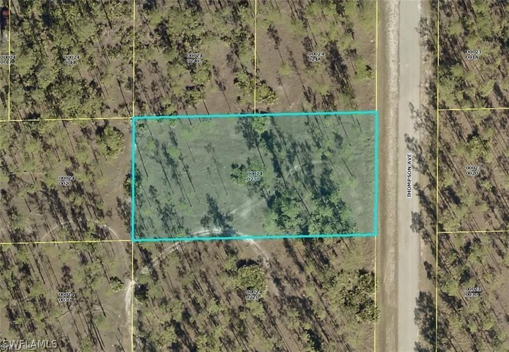 1321 Thompson Ave., Lehigh Acres, FL 33972