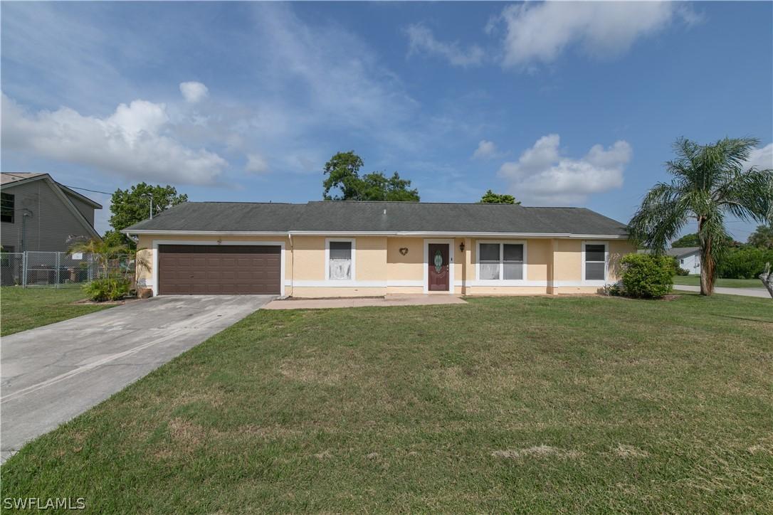 304 SE 17th Pl., Cape Coral, FL 33990